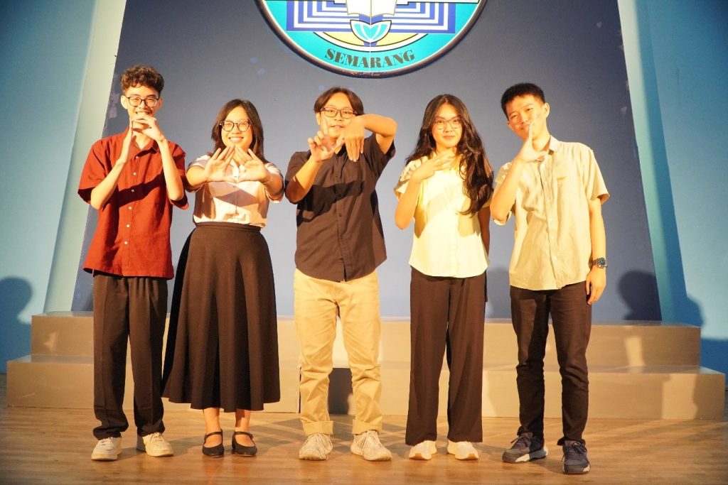 Student Panel 2026 "Presentasi Riset Berdampak" hero 2